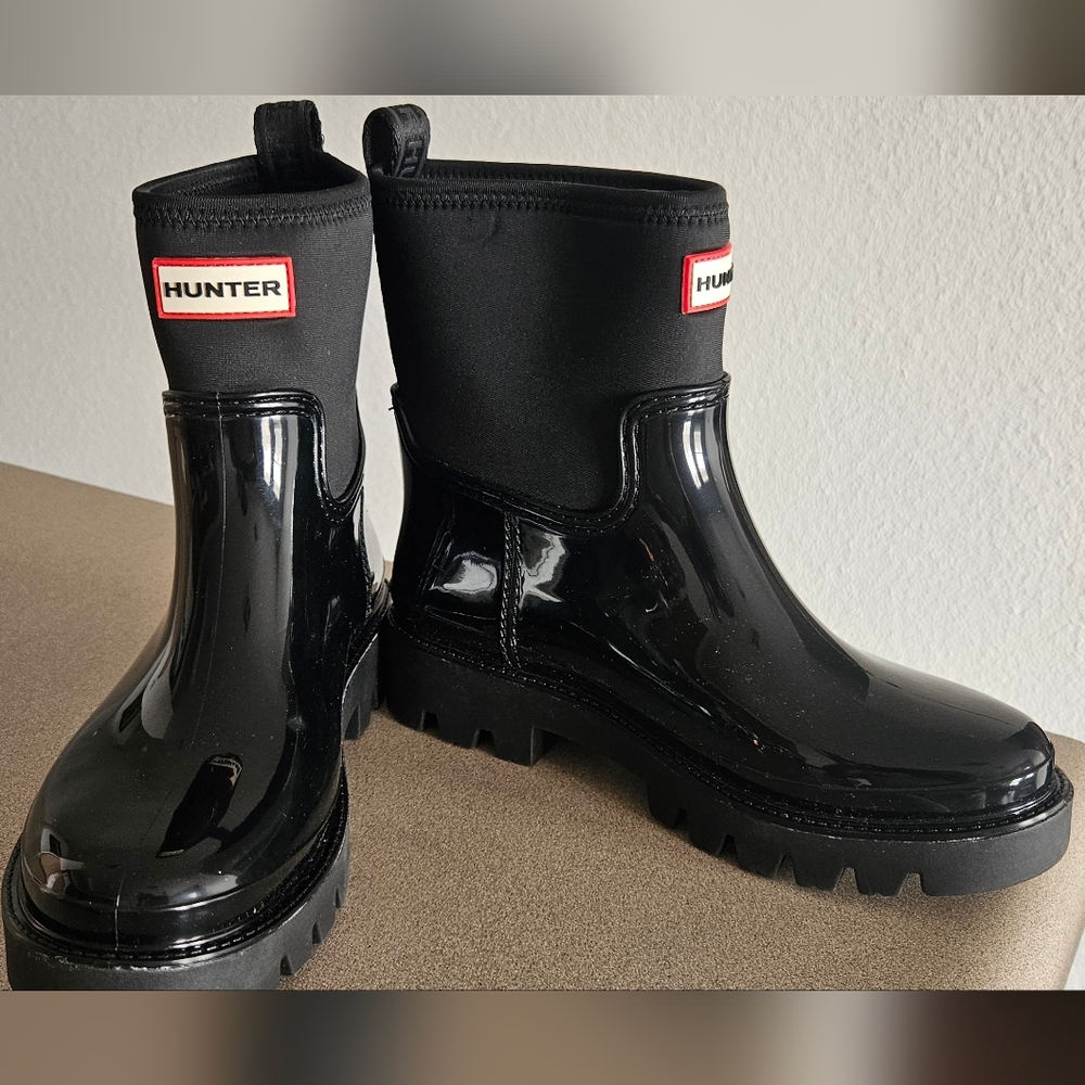 Hunter Women’s Stella Neoprene & Gloss Rain Boots - Black - Size US 6 / UK 4